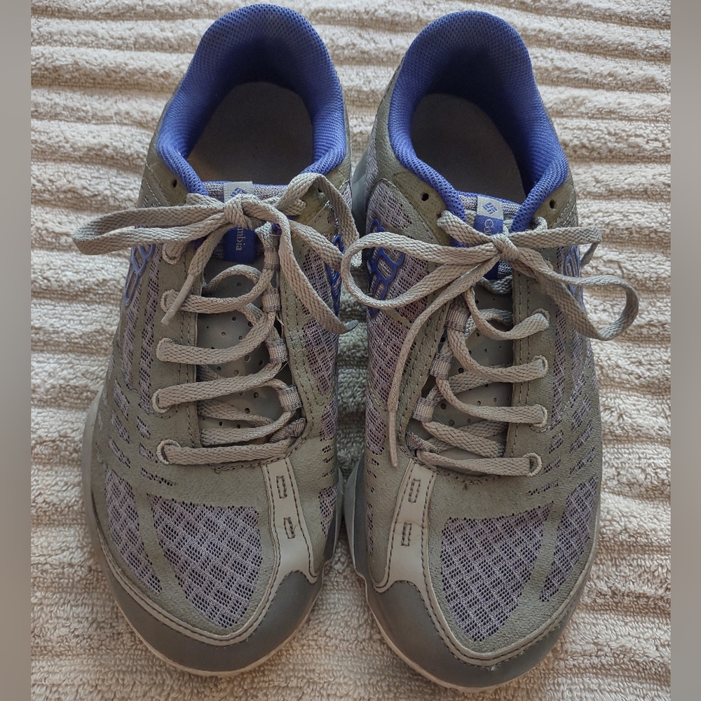 Columbia Women’s Size 7.5 Techlite Fluidframe Omni-Grip Trail Shoes - Picture 2 of 10